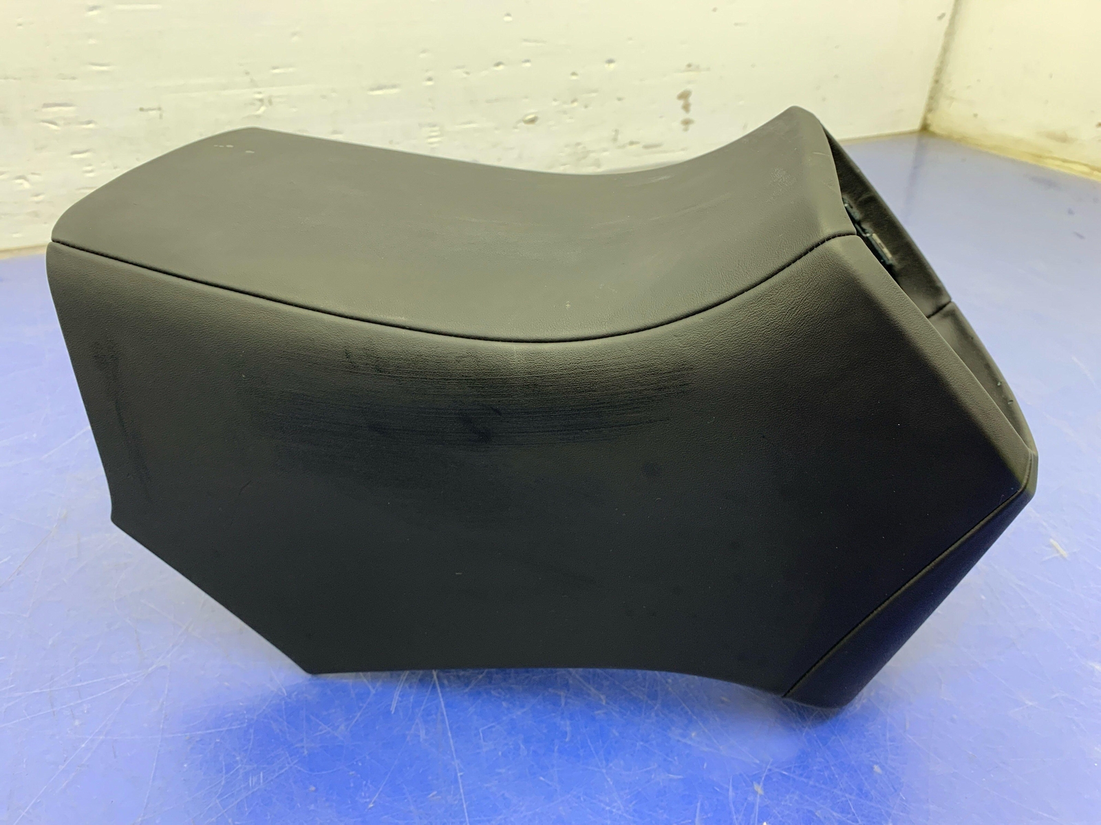 2017 - 2020 MASERATI LEVANTE M161 OEM CENTER CONSOLE REAR END TRIM COVER SHROUD