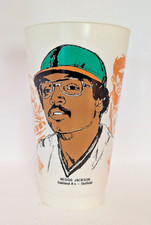 B&DA5 - 1976 AMOCO Reggie Jackson MLB Plastic Drink Cup