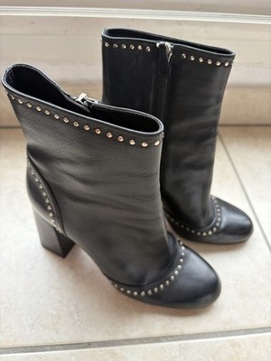 RED Valentino Stiefeletten Leder schwarz mit Nägeln - Gr.38 - sehr guter Zustand