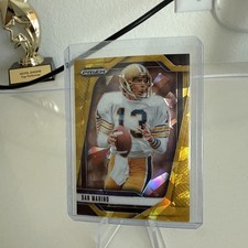 Panini 2025 Prizm Draft Picks Dan Marino Gold Cracked Ice #192 Pitt Panthers 