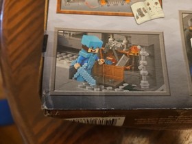 Lego Minecraft The End Portal 21124 (559 pieces) (Brand New Sealed Box) RETIRED