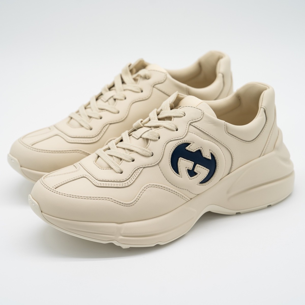 size 9.5G 10 US Gucci Rhyton Ivory Blue GG Cut Out Logo Leather 