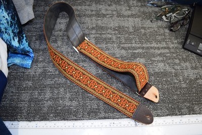 Vintage 1960's Bobby Lee Jacquard Woven No Scratch Guitar Strap Ace Style Brown