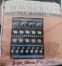 Crown Crafts High Pile Blanke Farm Animals New