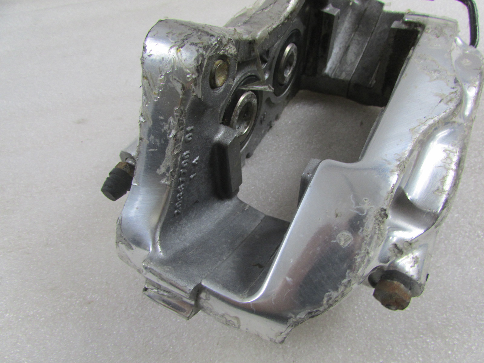 Maserati Ghibli Q4, RH, Right Rear Brake Caliper, Chrome, Used, P/N 670009668
