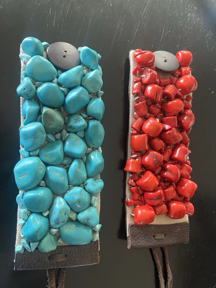 Pulseras puño de cuero y piedra marca Lucky para mujer incluye dos pulseras