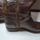 Foto 12 di 13