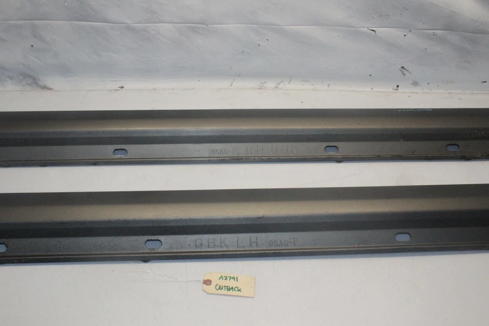 2005 SUBARU OUTBACK LEFT & RIGHT SIDE SKIRT MOLDING TRIM PAIR A2791 - Image 4 of 4