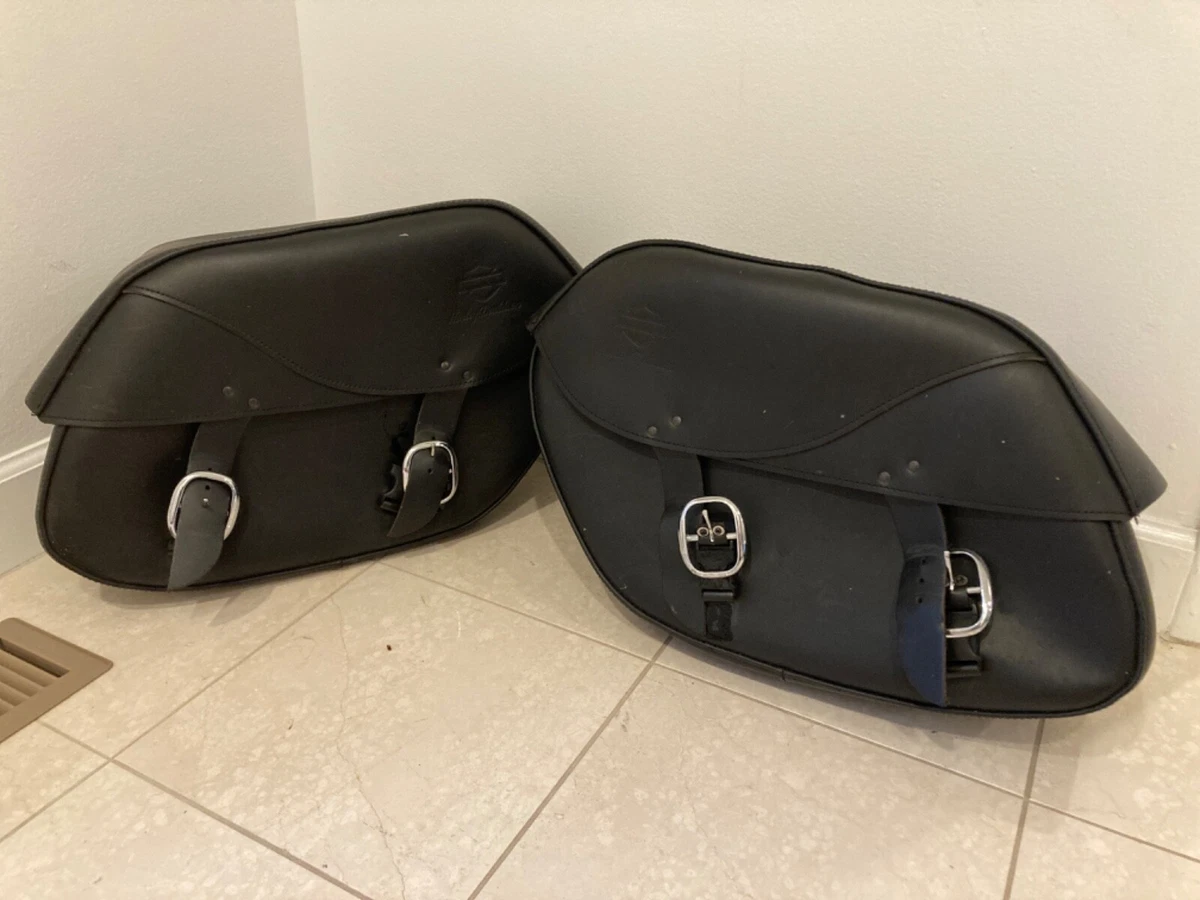 Harley Davidson Soft Black Leather Saddlebags Model 90183 08 FXDB