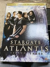 STARGATE ATLANTIS- THE COMPLETE THIRD SEASON  5-Disc Set DVD 2009