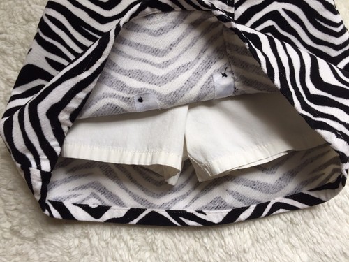 Gymboree Girls Size 5 Zebra White Black Skirt Skort - Picture 2 of 4