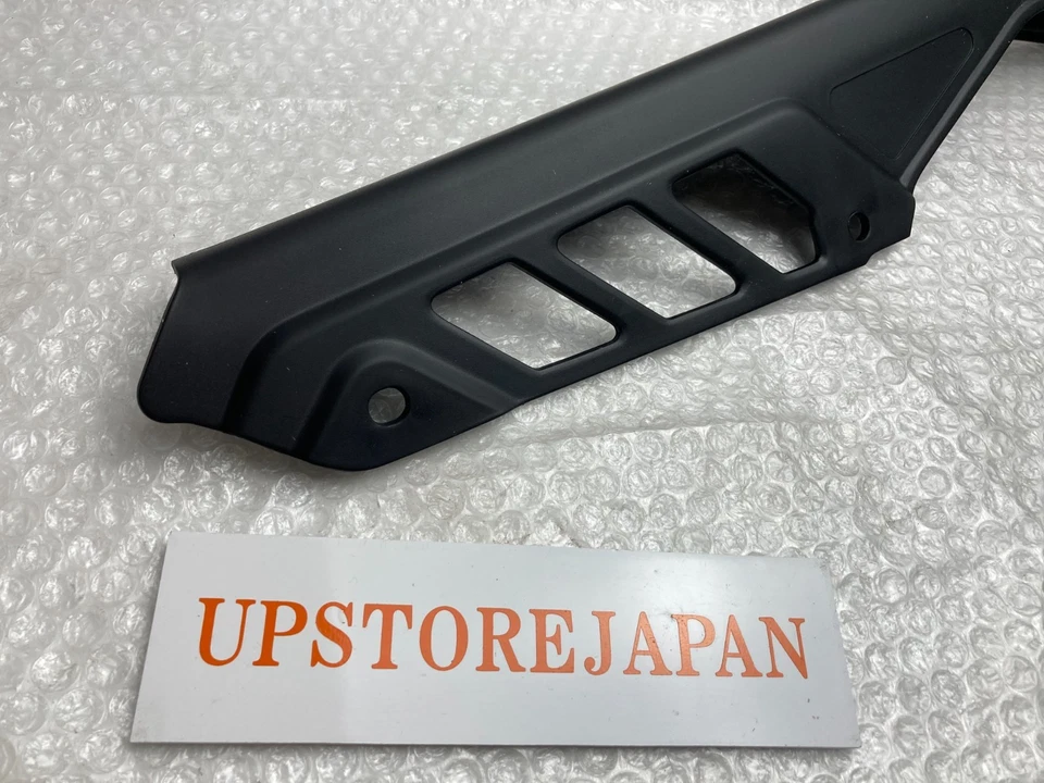 Protector de cadena genuino SUZUKI DR200 DR125 SP125 61311-01A03 Foto 4 de 4
