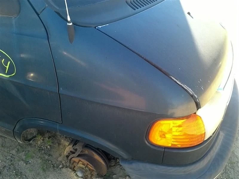 98 99 00 01 02 03 Dodge B1500 B2500 B3500 puerta de llenado de combustible verde 10105898 Foto 2 de 4