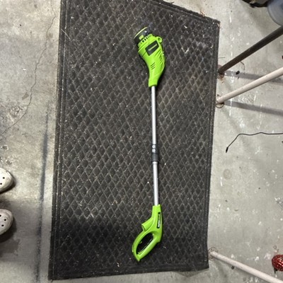 GreenWorks Cordless String Trimmer Green Battery Lightweight Plastic Metal