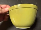 Vintage Green Pyrex Mixing bowl 401, 1.5 PT 3.25” Tall 5.75” Wide At Top 3” Base