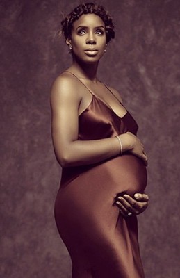 Beyonce Pregnant Brown Dress 11x17 Poster_11x17