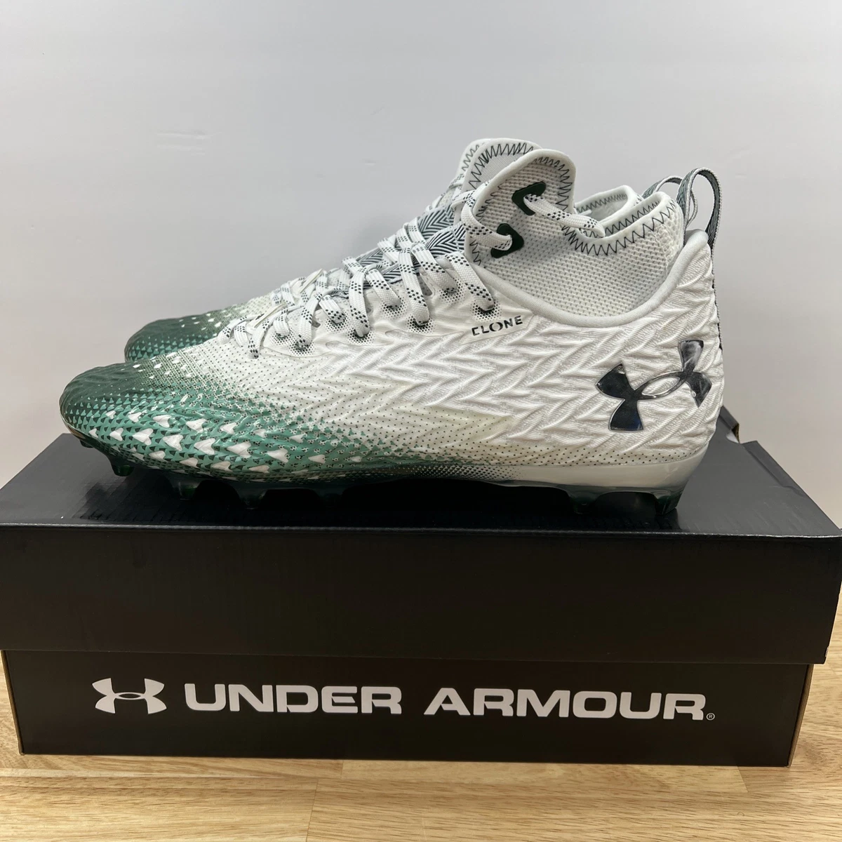 Under Armour Spotlight Clone 3.0 MC White Forest Green for  display picture 3