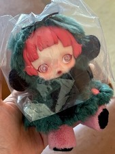 NEW AUTHENTIC Pop Mart Skullpanda Winter Symphony Series - Openbox