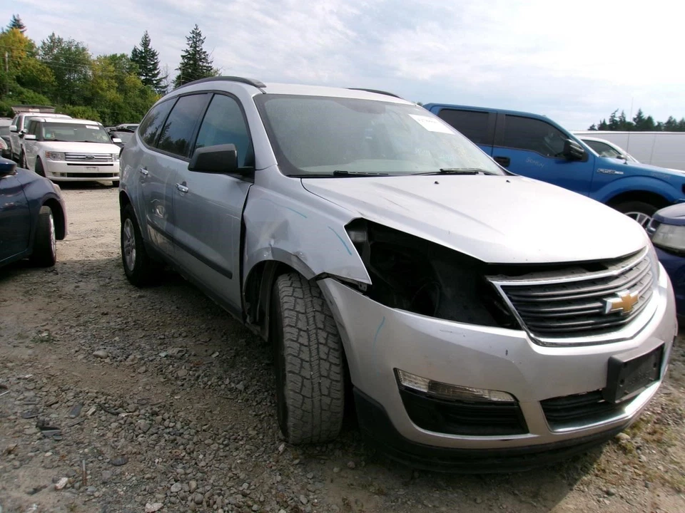 AC Compressor Fits 13-23 ENCLAVE 30704446 - Image 4 of 4