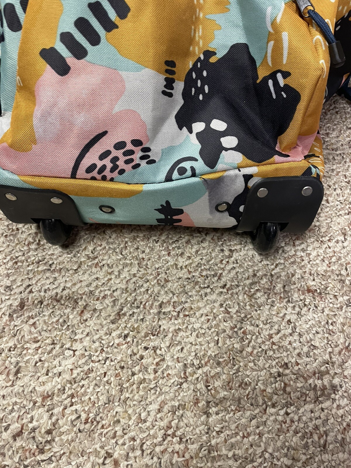 Lightweight Travel Carry-On Luggage for Convenient Traveling-image