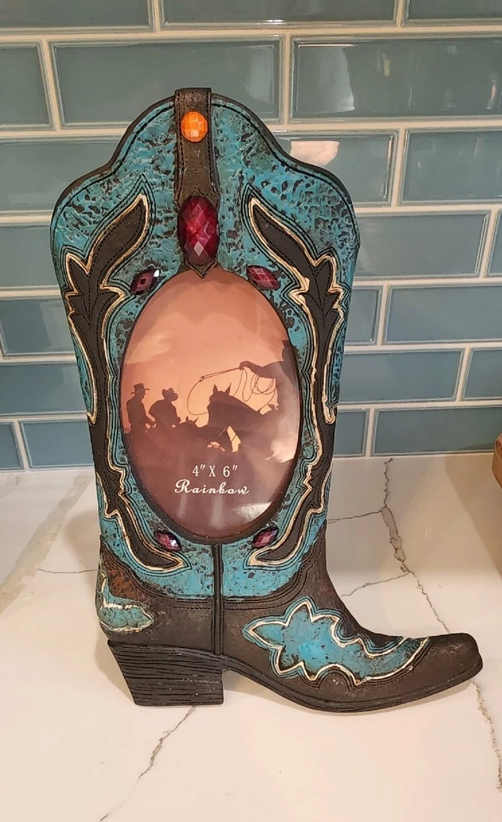 Cowboy boot jewelry shop