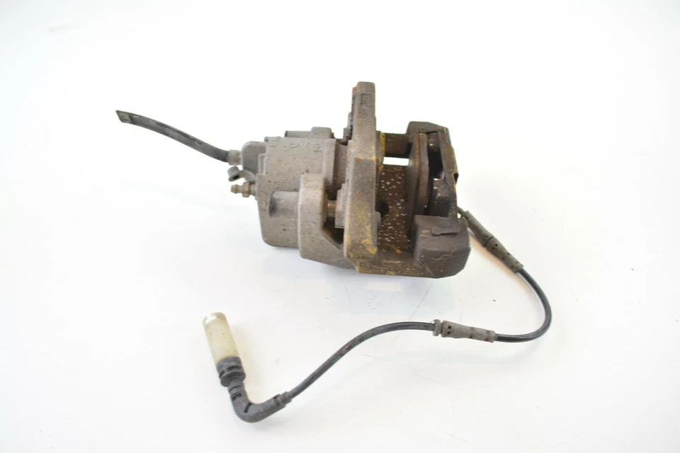 BMW 535XI 2008-10 montaje de pinza de freno trasera derecha OEM Foto 2 de 4