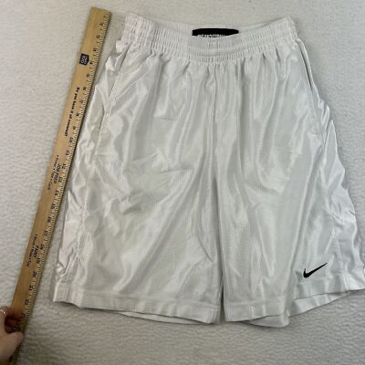ウェア 00s- nike white mesh shorts Vintage 00s White Nike Mesh Shorts - Small Polyester – Domno