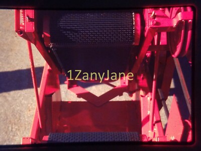 AC0406 35mm Slide of an ALLIS CHALMERS MEDIA FARM ATTACHMENT CLOSE UP 