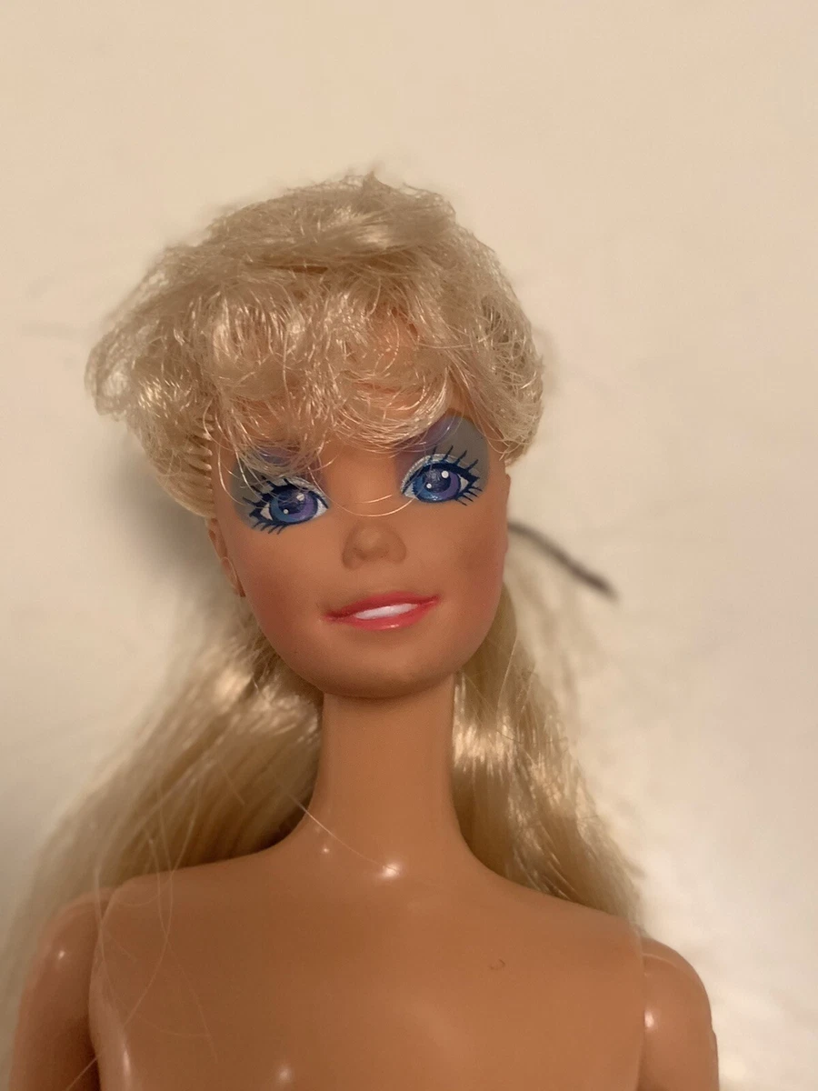 Barbie blue eyeshadow deals