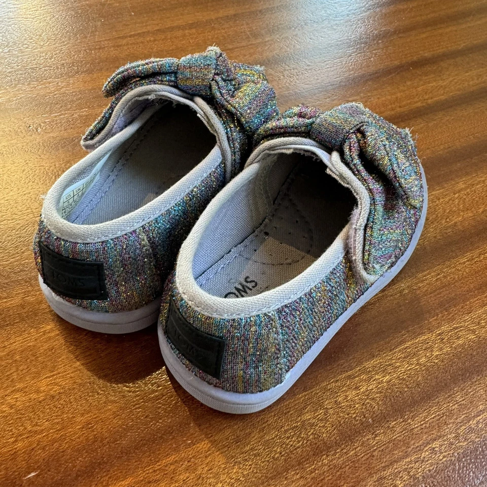 女宝宝汤姆鞋 Alpargata 闪耀 5 码 — 第 2/4 张图片