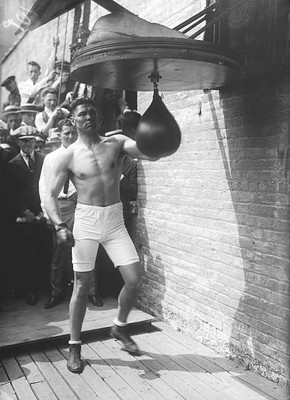Jack Dempsey Shown Hitting Speed Bag 1920 OLD BOXING PHOTO
