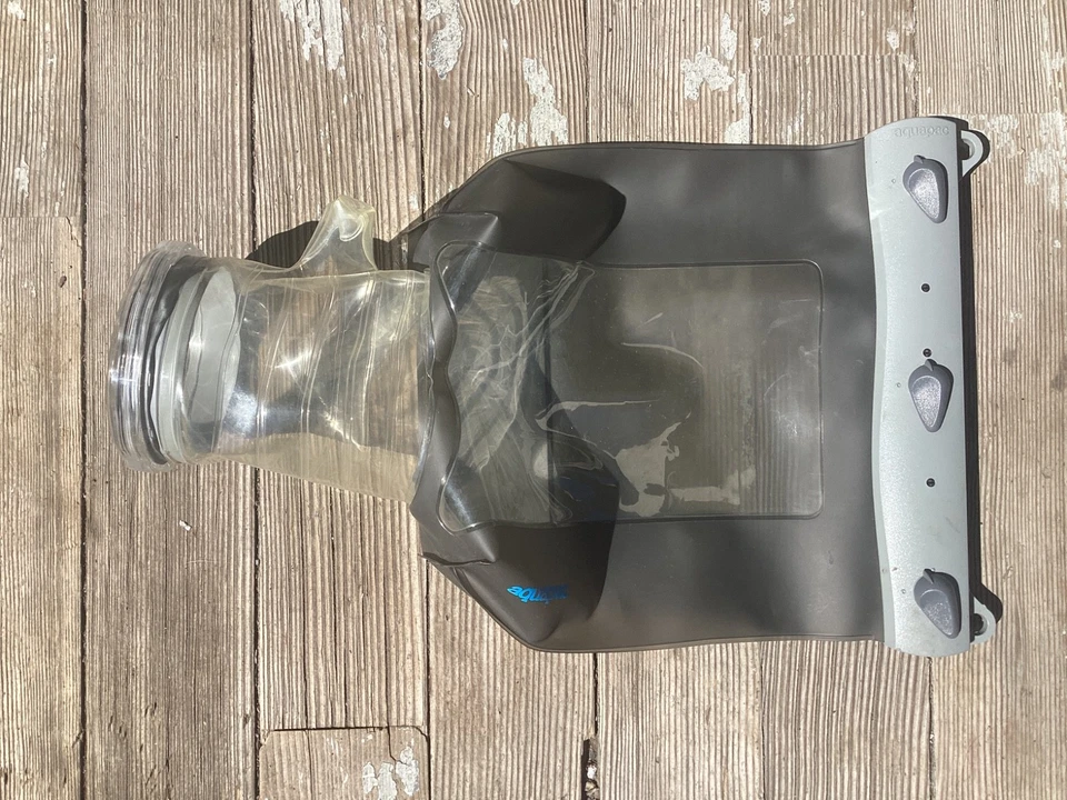 Estuche impermeable para cámara SLR Aquapac Foto 2 de 3