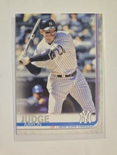2019 Topps Series 1 Aaron Judge #150 Gold Cup Batting 🔥 Yankees 