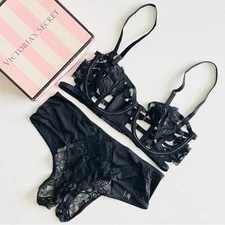 32D SMALL Victoria’s Secret black harness strappy bra set crotchless panties