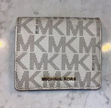 Michael Kors Jet Set Medium Wallet