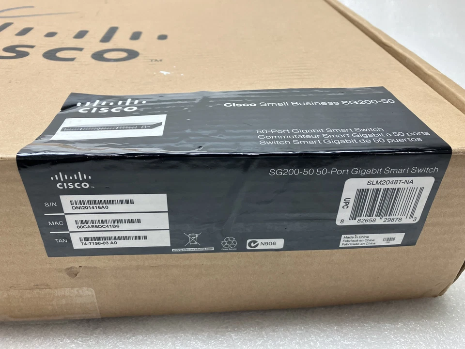 Cisco Small Business 200 Series SLM2048T-NA Smart SG200-50 Gigabit Switch - Image 2 of 4