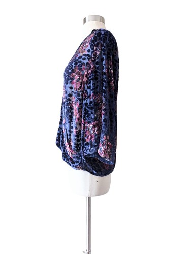 FLOREAT Top Blouse Velvet Burnout Chiffon Floral Blue Pink Cross Front SMALL - Picture 3 of 8