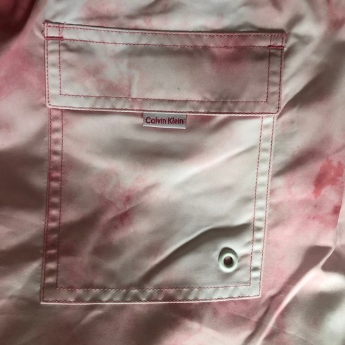 Men's Calvin Klein Swim Shorts in Pink Tie Dye Size M - NEW - Picture 6 of 9
