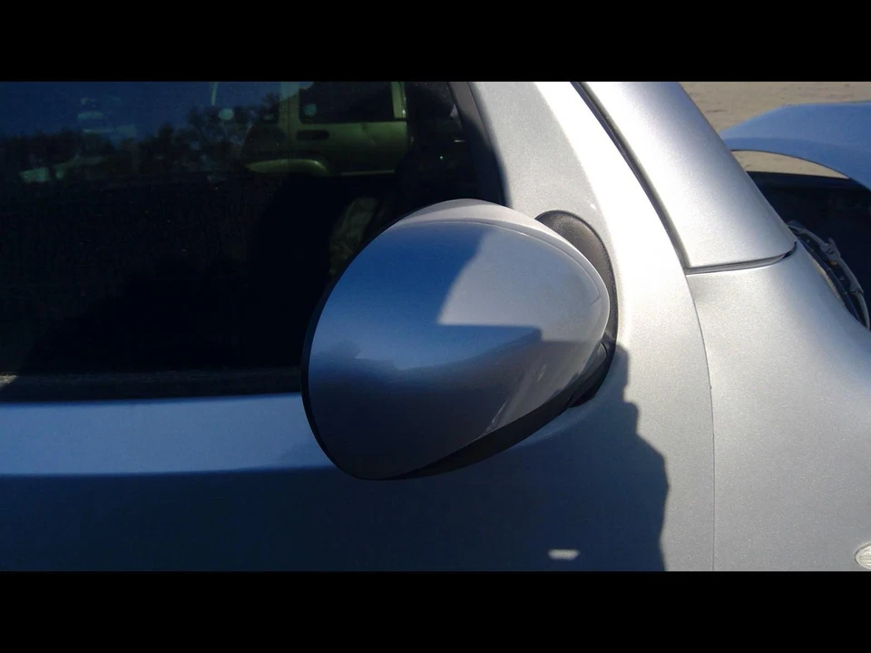 Espejo de Puerta Derecho Usado se ajusta a: 2012 Nissan Cube Power pintado color de carrocería Derecho Gra Foto 2 de 4