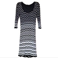 WHBM Womans Lightweight Chevron Sweater Dress Size Medium
