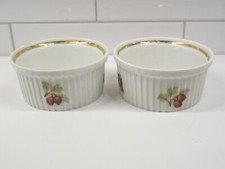VTG France Porcelain Ramekins PILLIVUYT Pleated White fruit/nuts w/ Gold Trim