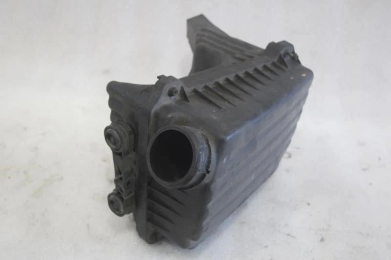 Suzuki Reno 2008 filtro de aire caja carcasa 96553445 Foto 4 de 4