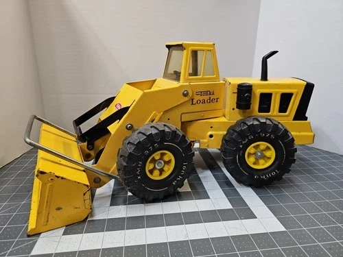 Vintage Mighty Tonka Truck Turbo Diesel Front End Loader XMB -975 1970s