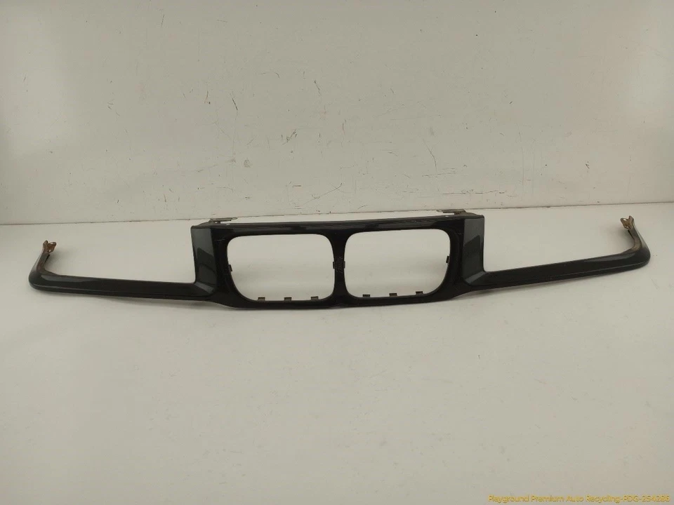 BMW 318ti E36 HATCHBACK Front Headlight Grille Mounting Nose Panel Fits 92-99 Foto 2 de 4