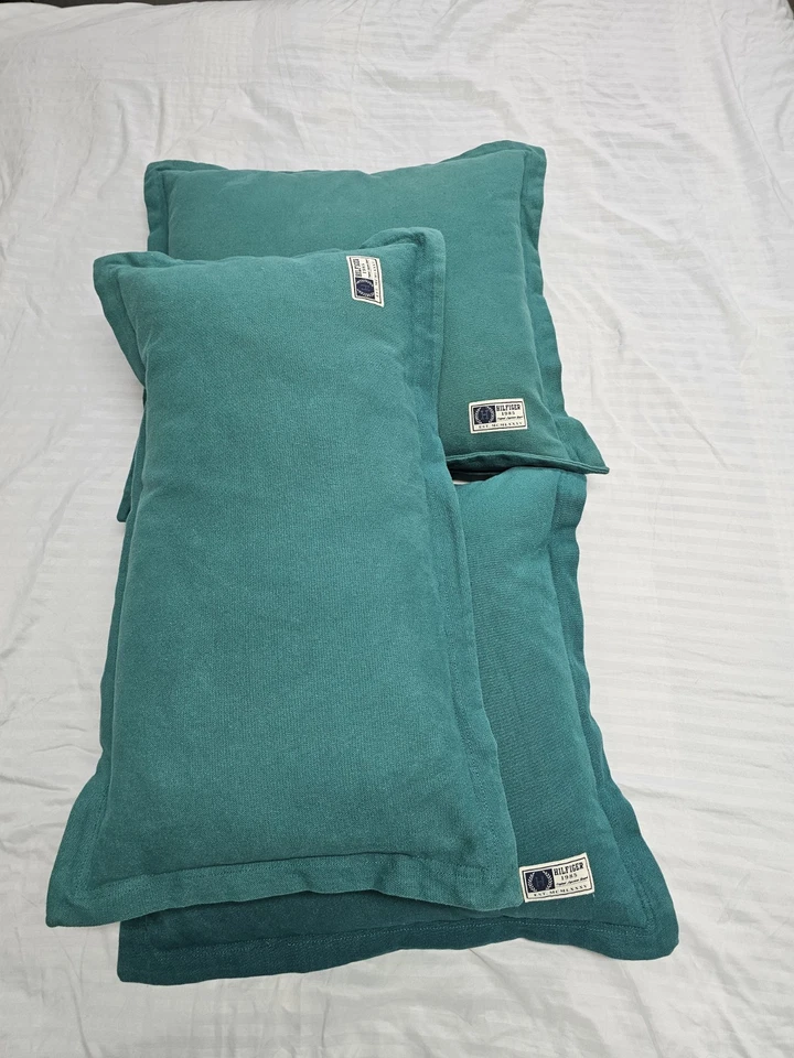 Juego de 3 almohadas de acento Tommy Hilfiger verde/verde azulado Foto 3 de 4