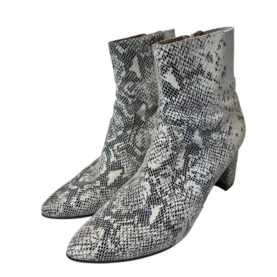 Bared boots. 42. Black & White snakeprint Raptor heeled boots. No insole - image 4 of 4