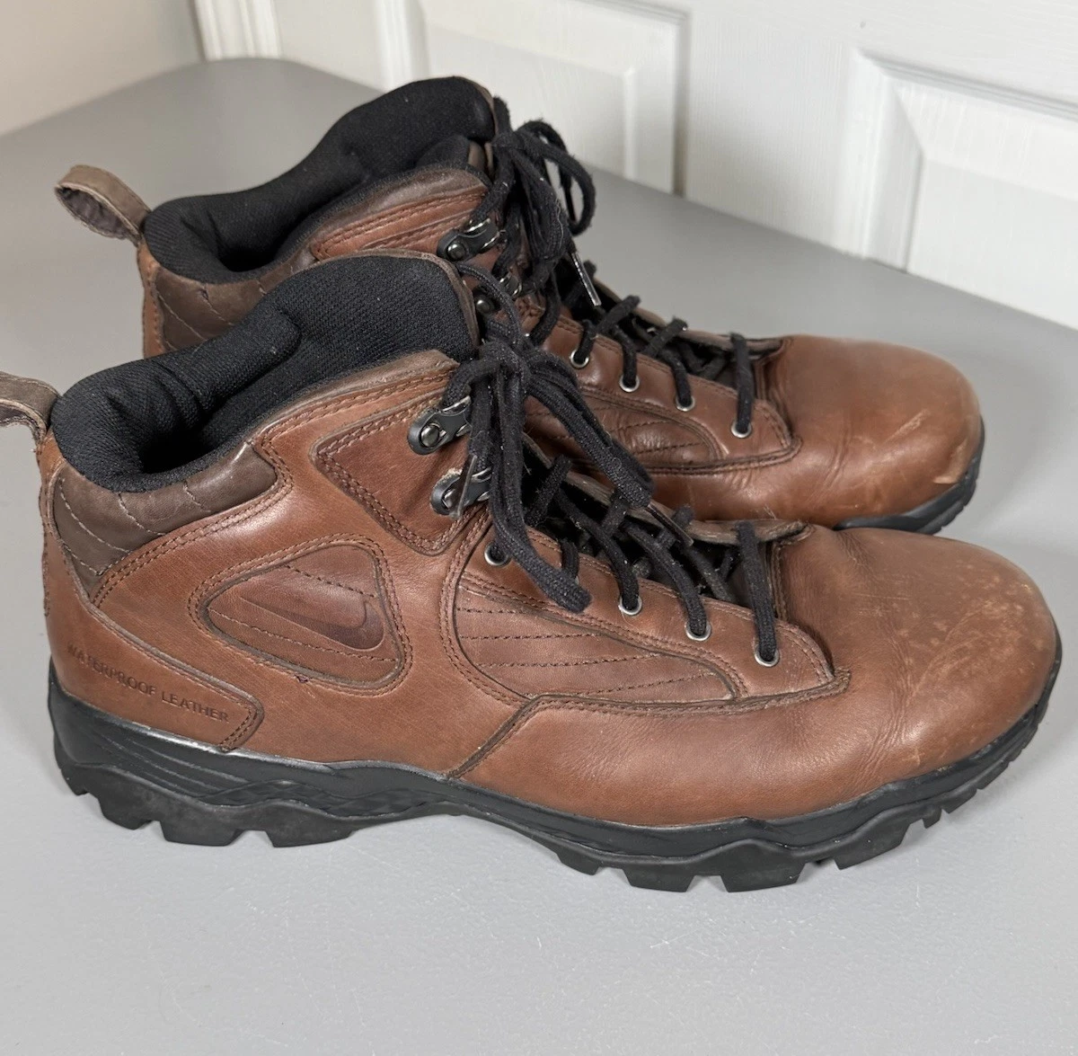 RARE Vintage 90s Nike Hiking Boots Men Size 9.5 Brown Nakar ACG 90s Gorpcore Vintage Nike Hiking Boots In Men main image 3