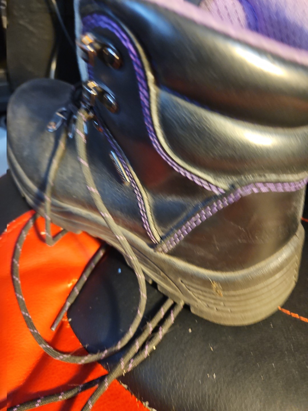 Avenger Boot Medium Framer Work Boot Black Womans… - image 7