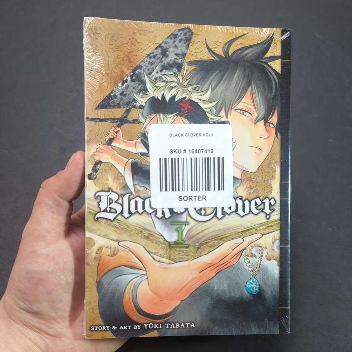 BGS 漫画鑑定 9.0 BLACK CLOVER Vol.1 初版 1st 帯 BGS 漫画鑑定 9.0 BLACK CLOVER Vol.1 初版 1st 帯