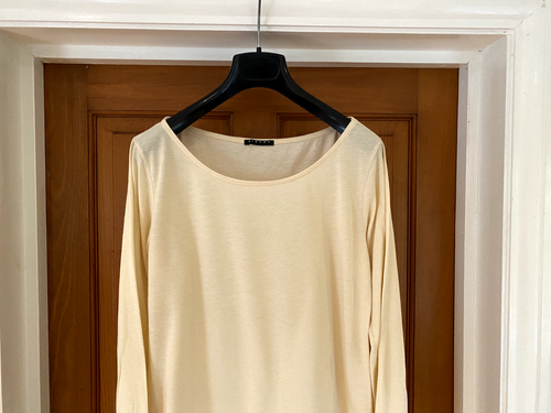 Sisley Beige Stud Detail Long Sleeve T-Shirt Top Size UK 12 - Picture 2 of 7